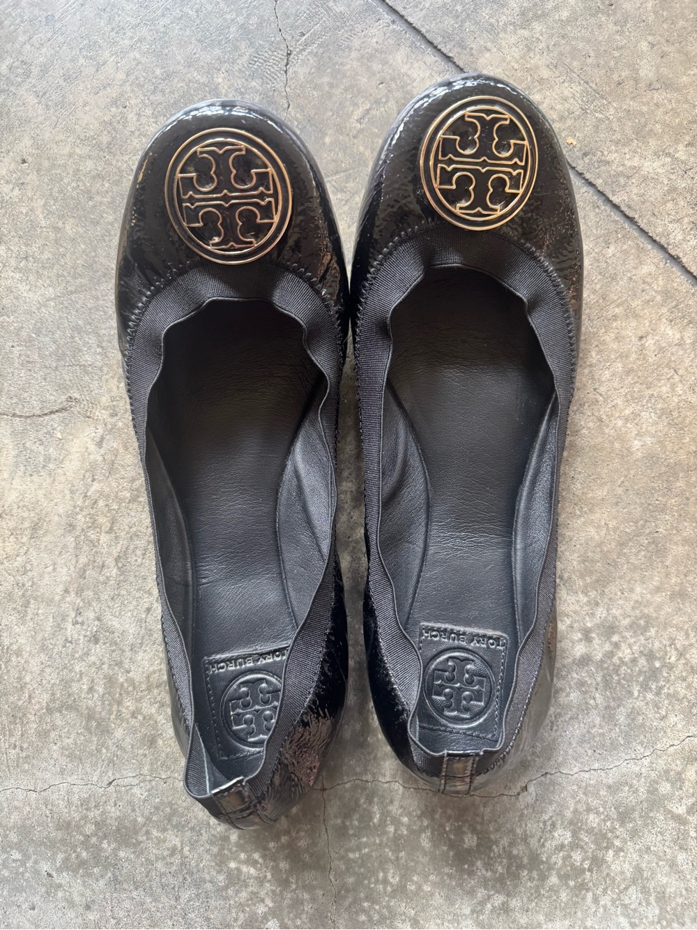 Tory Burch Caroline black patent ballet flats